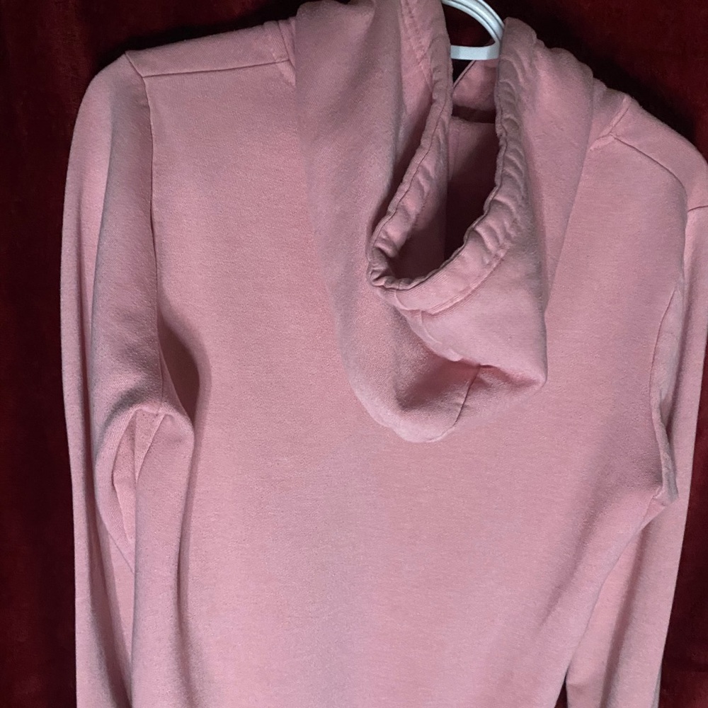 Sweatshirt - Picture 2 of 3
